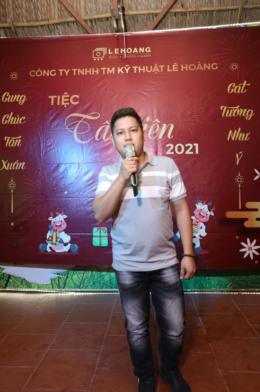 van-nghe-tat-nien-2020-cung-le-hoang-cctv