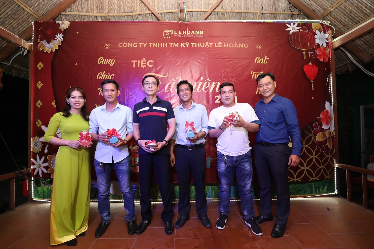 tiec-tat-nien-2020-boc-tham-trung-thuong-3